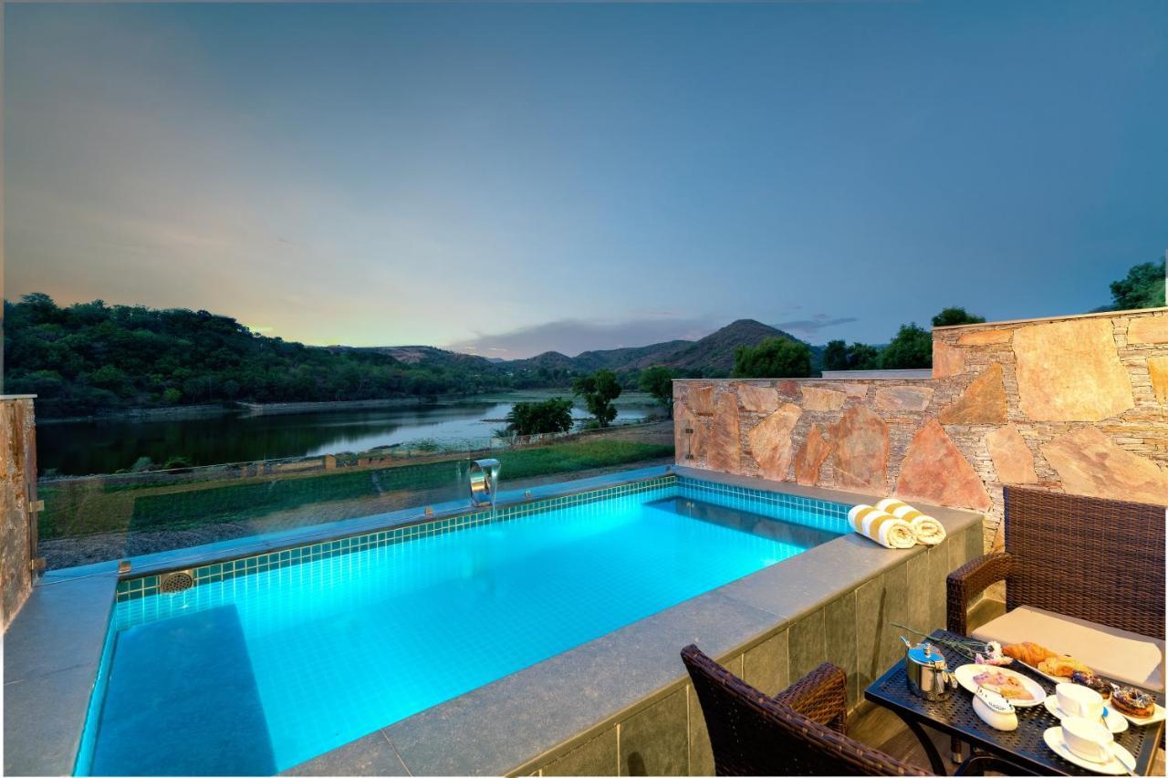 Sarasiruham Resort - Private Pool Villa In אודייפור מראה חיצוני תמונה