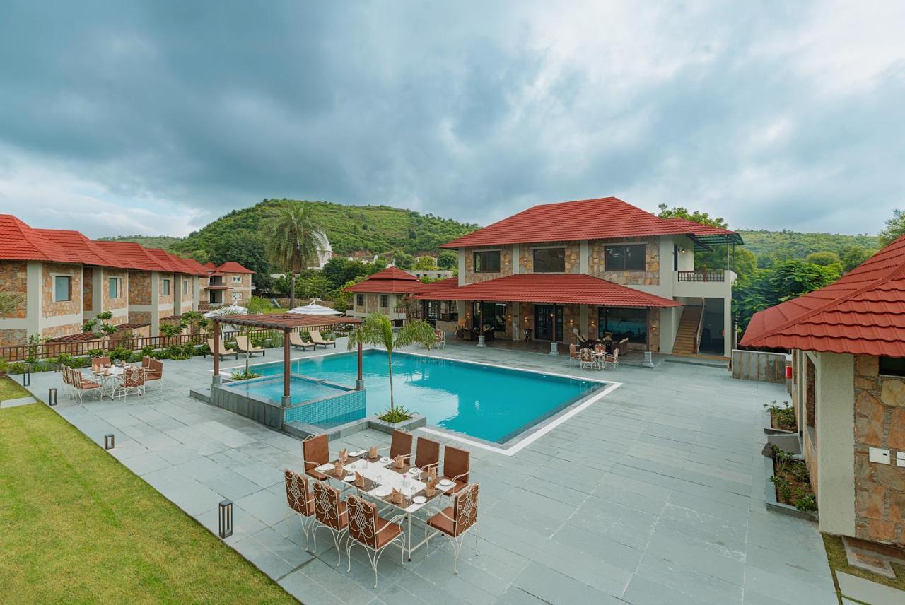 Sarasiruham Resort - Private Pool Villa In אודייפור מראה חיצוני תמונה
