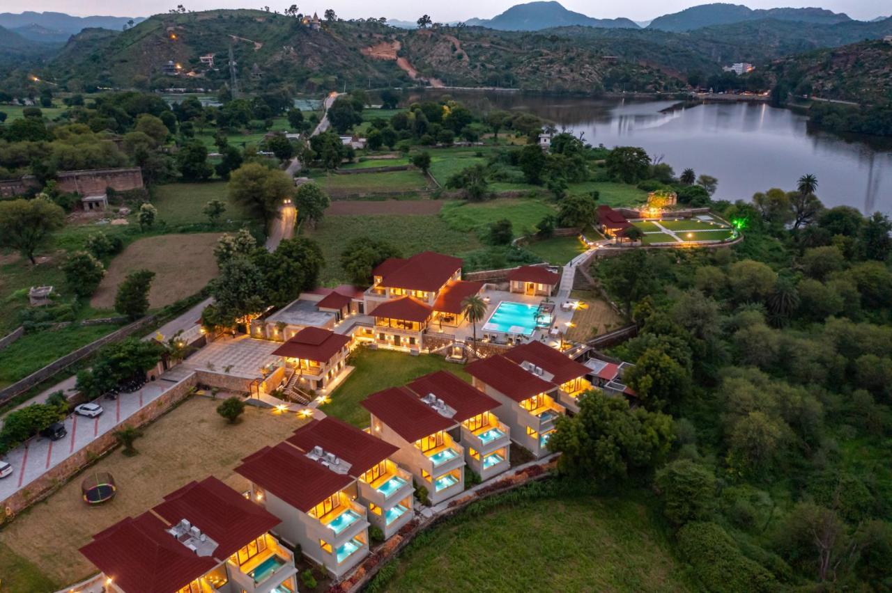 Sarasiruham Resort - Private Pool Villa In אודייפור מראה חיצוני תמונה