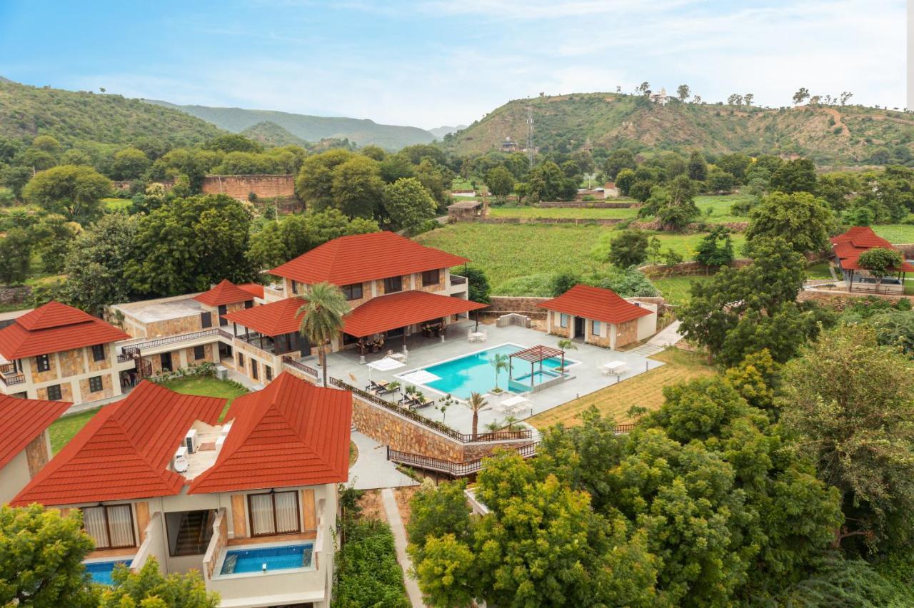 Sarasiruham Resort - Private Pool Villa In אודייפור מראה חיצוני תמונה