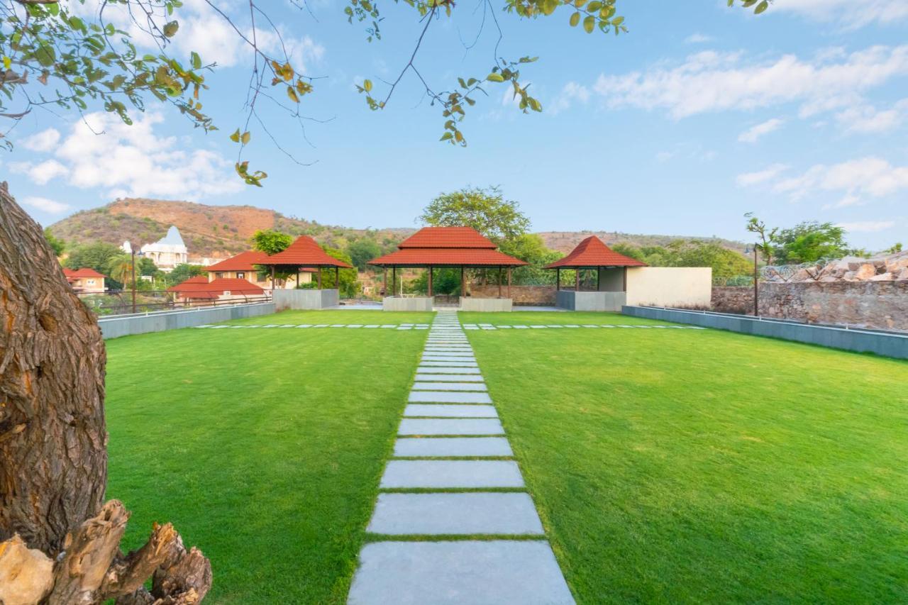 Sarasiruham Resort - Private Pool Villa In אודייפור מראה חיצוני תמונה