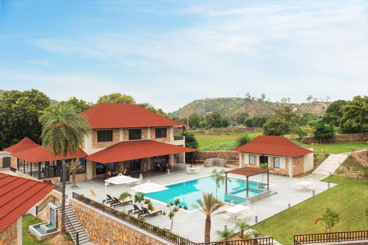 Sarasiruham Resort - Private Pool Villa In אודייפור מראה חיצוני תמונה