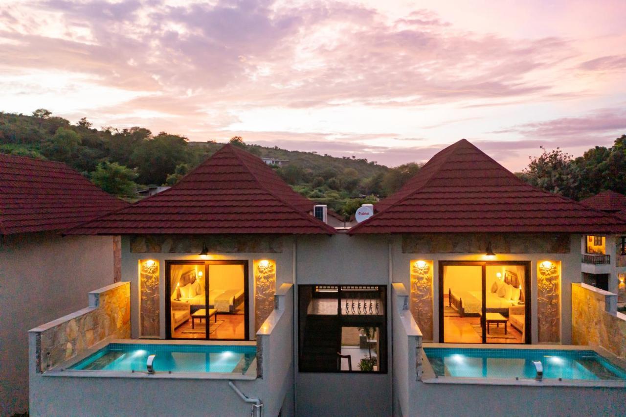 Sarasiruham Resort - Private Pool Villa In אודייפור מראה חיצוני תמונה
